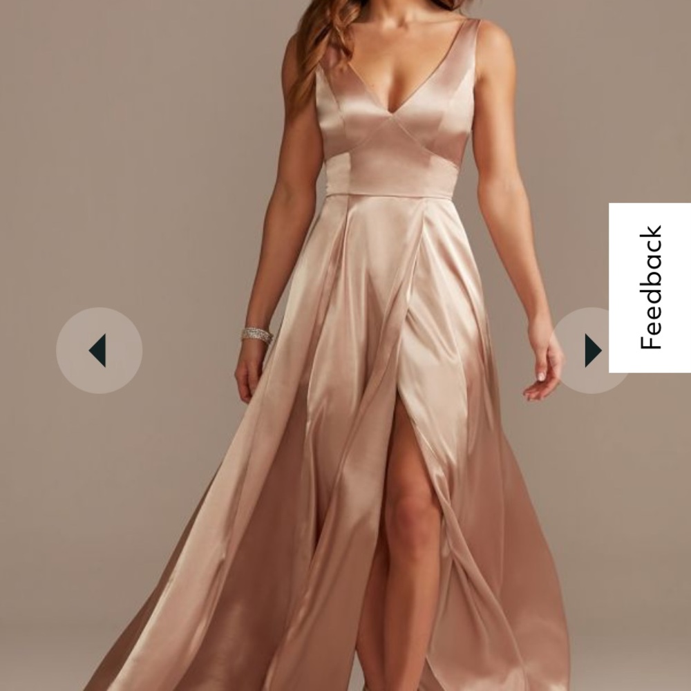 charmeuse tank v-neck bridesmaid dress with slit
STYLE# GS290020